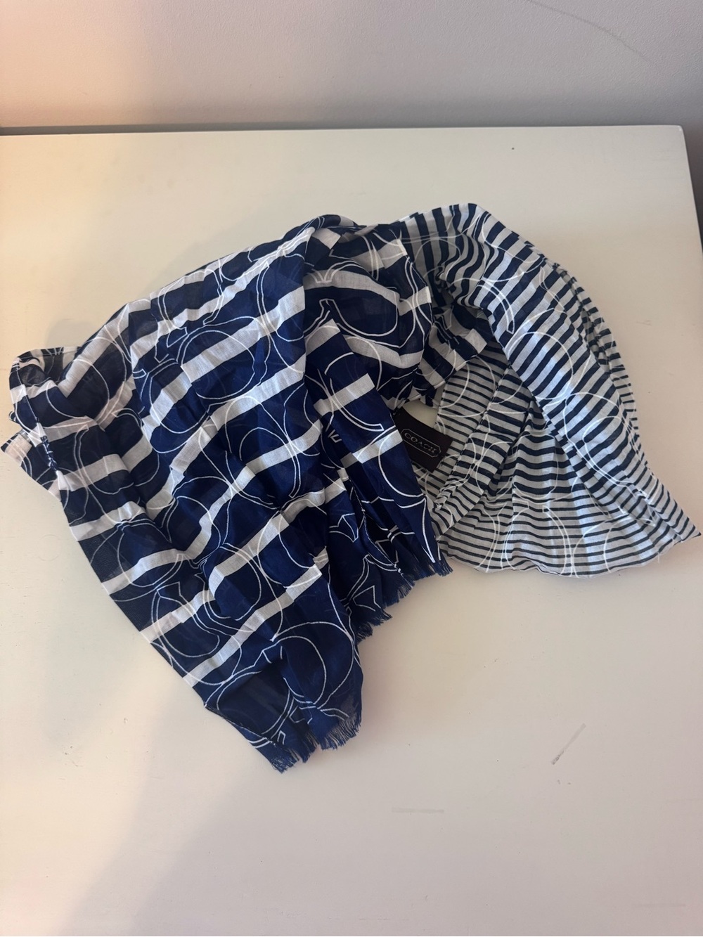 COACH Signature Stripe Crinkle Scraf
